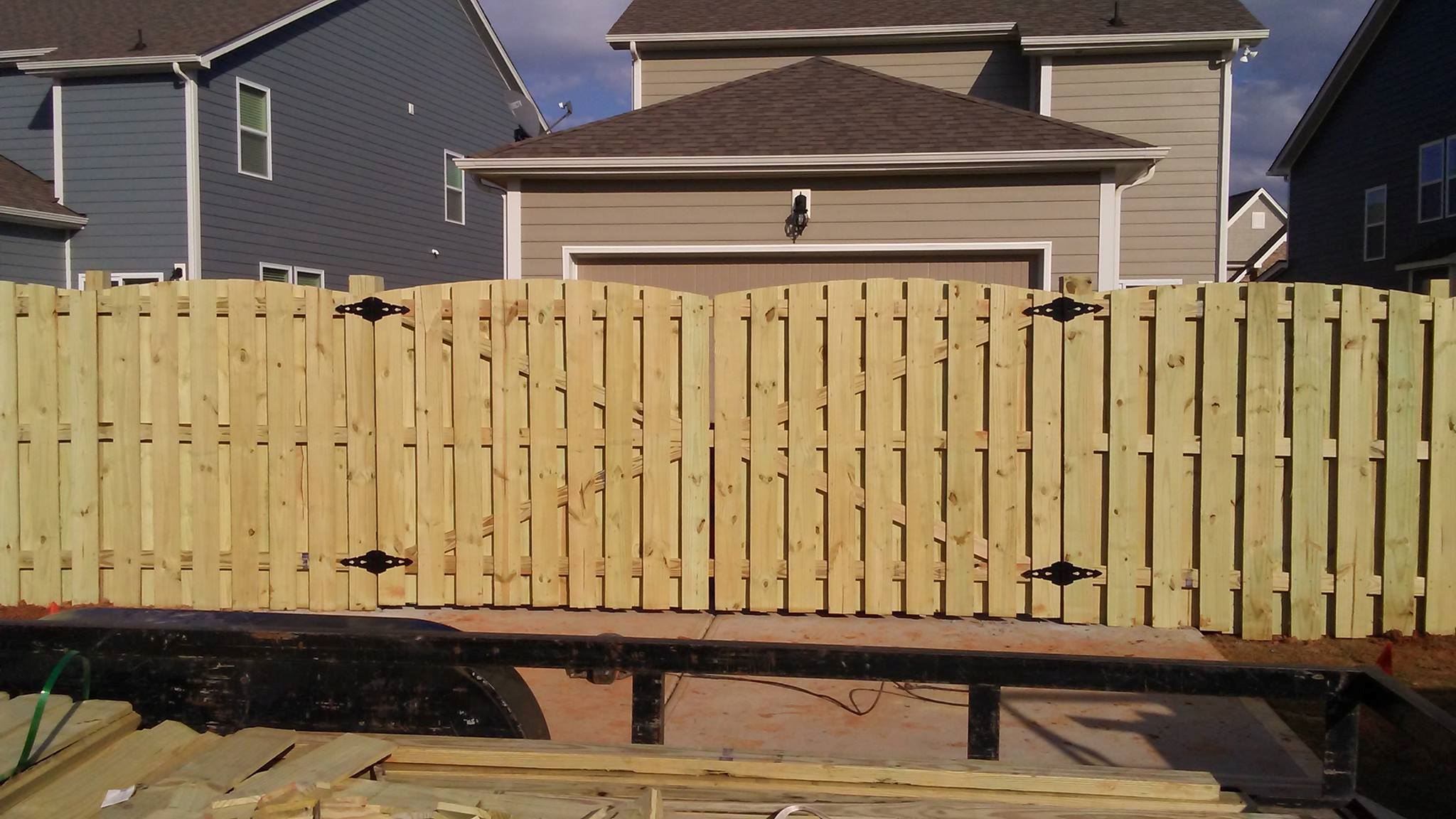 wood rainbow cut shaddow box fence